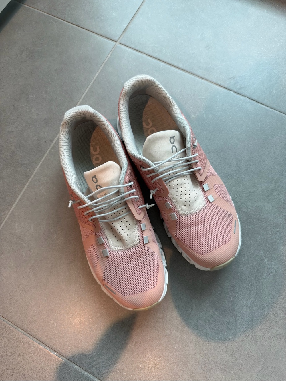On Cloud Running Women’s Pink and White Low-Top Sneakers